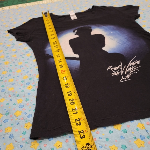 🎧 Roger Waters 💧🎸 Concert Shirt 🧱 The Wall 🎶 Live 🔺️🌈  Pink Floyd Small - Picture 7 of 12